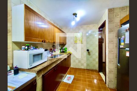 Apartamento à venda com 135m², 3 quartos e 2 vagas Apartamento à venda com 135m², 3 quartos e 2 vagasCopa / Cozinha