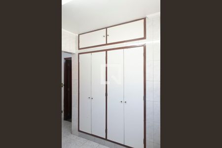 Casa à venda com 1321m², 3 quartos e 8 vagasCozinha