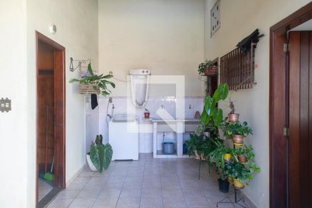 Casa à venda com 1321m², 3 quartos e 8 vagasÁrea de Serviço