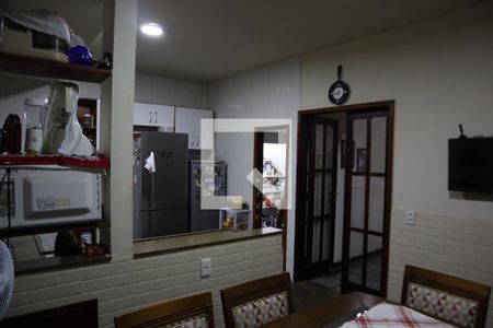 Casa à venda com 238m², 4 quartos e 4 vagasCozinha