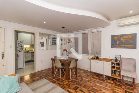 Sala de apartamento para alugar com 2 quartos, 70m² em Santana, Porto Alegre