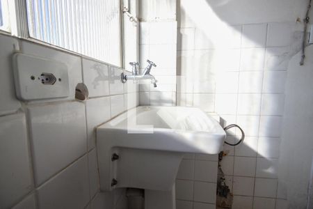 Apartamento à venda com 103m², 3 quartos e 1 vagaÁrea de serviço