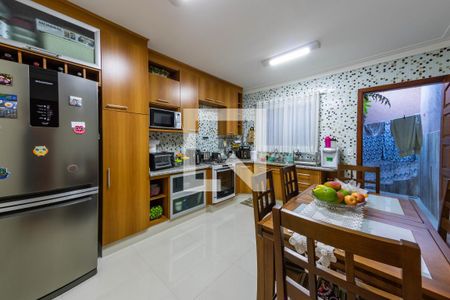 Casa à venda com 100m², 3 quartos e 2 vagasCozinha
