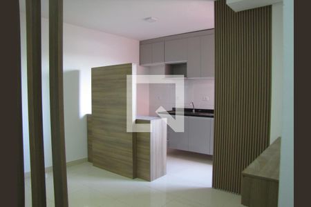 Sala/Quarto de kitnet/studio para alugar com 1 quarto, 24m² em Vila Santa Teresa (zona Leste), São Paulo