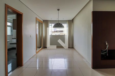 Sala de apartamento para alugar com 3 quartos, 87m² em União, Belo Horizonte