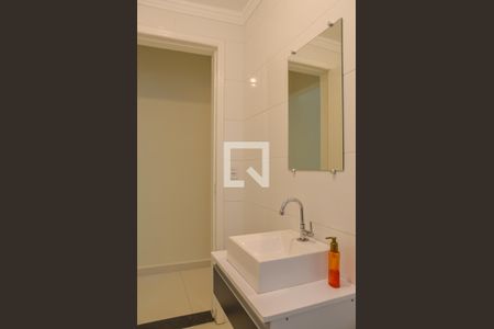 Casa à venda com 187m², 2 quartos e 2 vagas Casa à venda com 187m², 2 quartos e 2 vagasLavabo