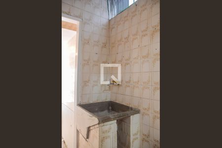 Casa à venda com 187m², 2 quartos e 2 vagas Casa à venda com 187m², 2 quartos e 2 vagasEdícula