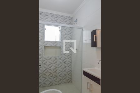 Casa à venda com 187m², 2 quartos e 2 vagas Casa à venda com 187m², 2 quartos e 2 vagasBanheiro