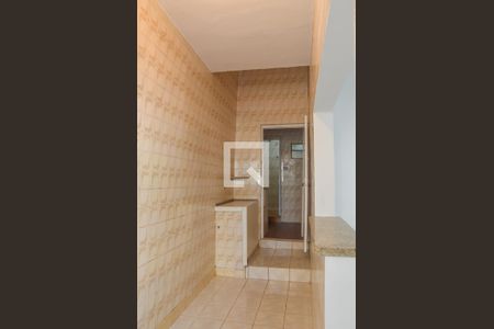 Casa à venda com 187m², 2 quartos e 2 vagas Casa à venda com 187m², 2 quartos e 2 vagasEdícula