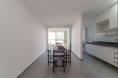 Sala de apartamento para alugar com 2 quartos, 57m² em Vila São Pedro, Santo André