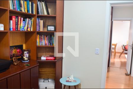 Apartamento à venda com 80m², 3 quartos e 1 vagaEscritório