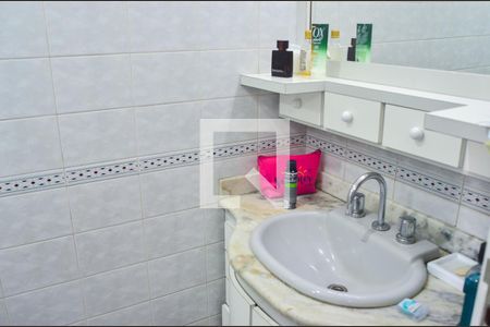 Apartamento à venda com 80m², 3 quartos e 1 vagaBanheiro da Suíte