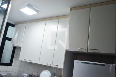 Apartamento à venda com 80m², 3 quartos e 1 vagaCozinha - Armários