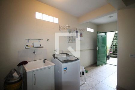 Casa à venda com 200m², 4 quartos e 2 vagasÁrea de Serviço