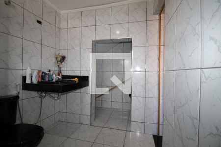 Casa à venda com 200m², 4 quartos e 2 vagasBanheiro da Suíte
