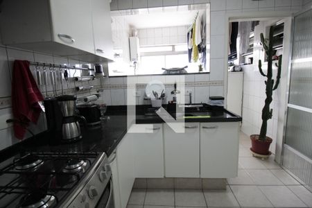 Apartamento à venda com 123m², 3 quartos e 2 vagasCozinha