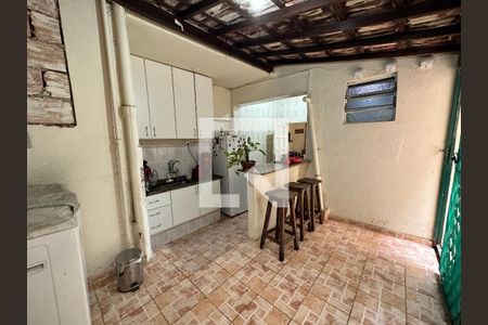 Apartamento à venda com 58m², 2 quartos e 1 vaga Apartamento à venda com 58m², 2 quartos e 1 vagaÁrea de Serviço