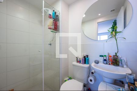 Studio à venda com 39m², 2 quartos e sem vaga Studio à venda com 39m², 2 quartos e sem vagaBanheiro