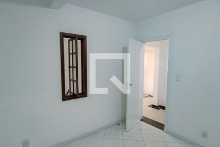 Quarto 1 de casa para alugar com 2 quartos, 155m² em Tanque, Rio de Janeiro