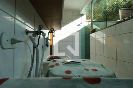 Casa à venda com 140m², 3 quartos e 4 vagasÁrea de Serviço