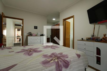 Casa à venda com 140m², 3 quartos e 4 vagasSuite