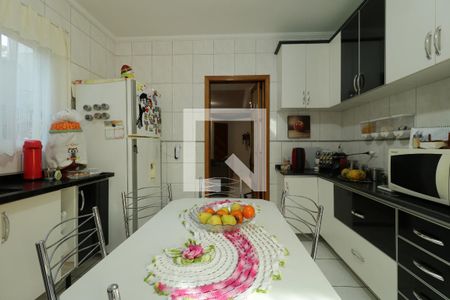 Casa à venda com 140m², 3 quartos e 4 vagasCozinha