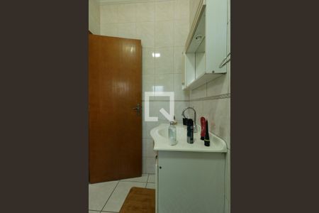 Casa à venda com 140m², 3 quartos e 4 vagasBanheiro da Suite