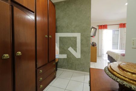 Casa à venda com 140m², 3 quartos e 4 vagasCloset da Suite