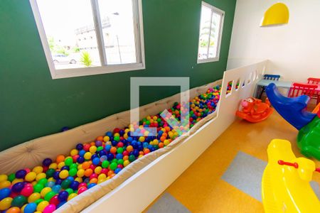 Apartamento à venda com 64m², 3 quartos e 1 vaga Apartamento à venda com 64m², 3 quartos e 1 vagaÁrea comum - Brinquedoteca