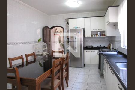 Casa à venda com 125m², 3 quartos e 2 vagasCozinha