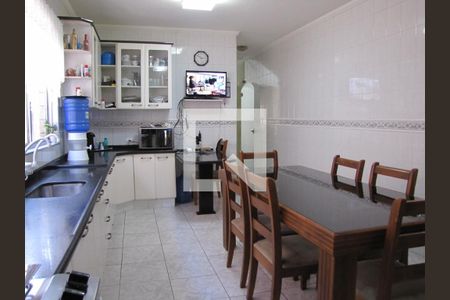 Casa à venda com 125m², 3 quartos e 2 vagasCozinha