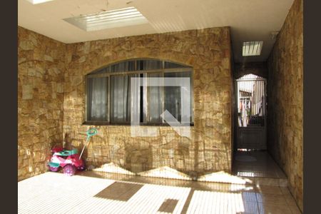 Casa à venda com 125m², 3 quartos e 2 vagasQuintal