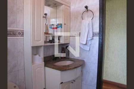 Casa à venda com 125m², 3 quartos e 2 vagasBanheiro 1