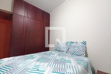Quarto 1 de apartamento para alugar com 3 quartos, 100m² em Cambuí, Campinas