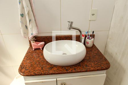 Casa à venda com 367m², 4 quartos e 2 vagasBanheiro do Quarto 2 - Suíte