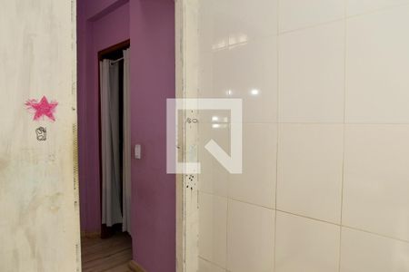 Casa à venda com 367m², 4 quartos e 2 vagasBanheiro do Quarto 2 - Suíte