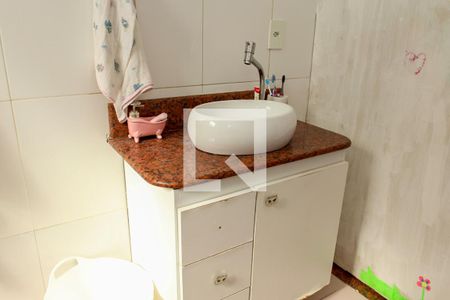 Casa à venda com 367m², 4 quartos e 2 vagasBanheiro do Quarto 2 - Suíte