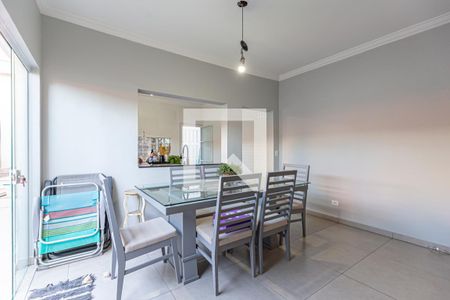 Casa à venda com 198m², 3 quartos e 2 vagasSala de Jantar