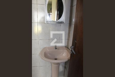 Casa à venda com 347m², 3 quartos e 5 vagasEdicula Banheiro