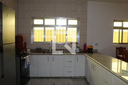 Casa à venda com 347m², 3 quartos e 5 vagasCozinha