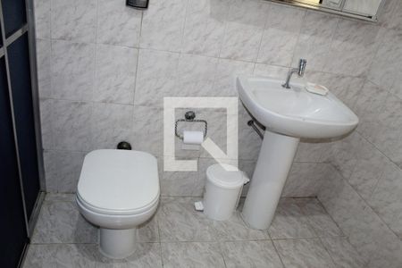 Casa à venda com 347m², 3 quartos e 5 vagasBanheiro