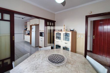 Casa à venda com 640m², 4 quartos e 5 vagasCopa