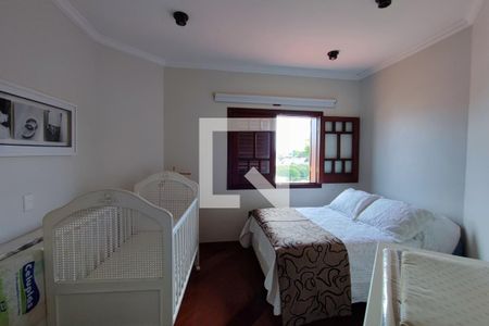 Casa à venda com 640m², 4 quartos e 5 vagasQuarto Suíte 