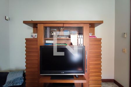 Casa à venda com 640m², 4 quartos e 5 vagasSala de TV