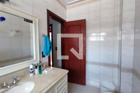 Casa à venda com 640m², 4 quartos e 5 vagasBanheiro Suíte 3