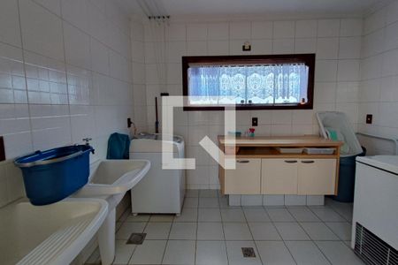Casa à venda com 640m², 4 quartos e 5 vagasÁrea de Serviço