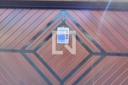 Casa à venda com 640m², 4 quartos e 5 vagasPLACA INSTALADA NA FACHADA 