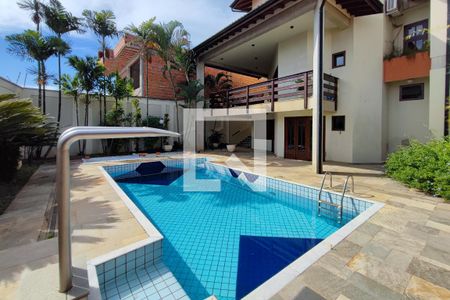 Casa à venda com 640m², 4 quartos e 5 vagasPiscina