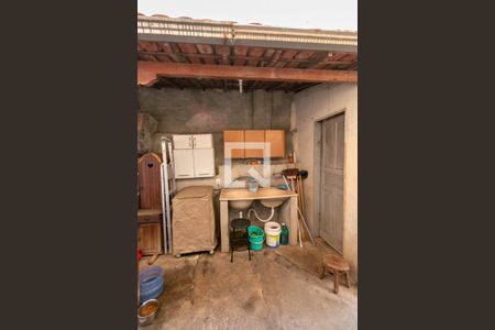 Casa à venda com 162m², 3 quartos e 3 vagas Casa à venda com 162m², 3 quartos e 3 vagasÁrea de Serviço