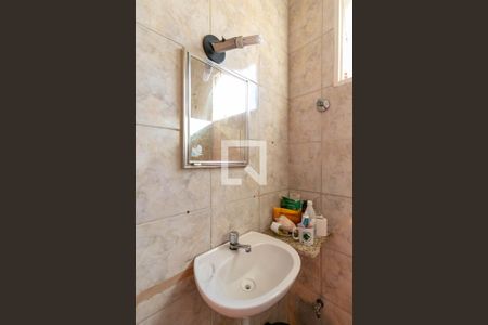 Casa à venda com 162m², 3 quartos e 3 vagas Casa à venda com 162m², 3 quartos e 3 vagasBanheiro da Suíte